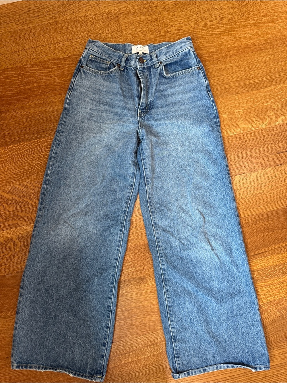 La Ligne Isadora Jean